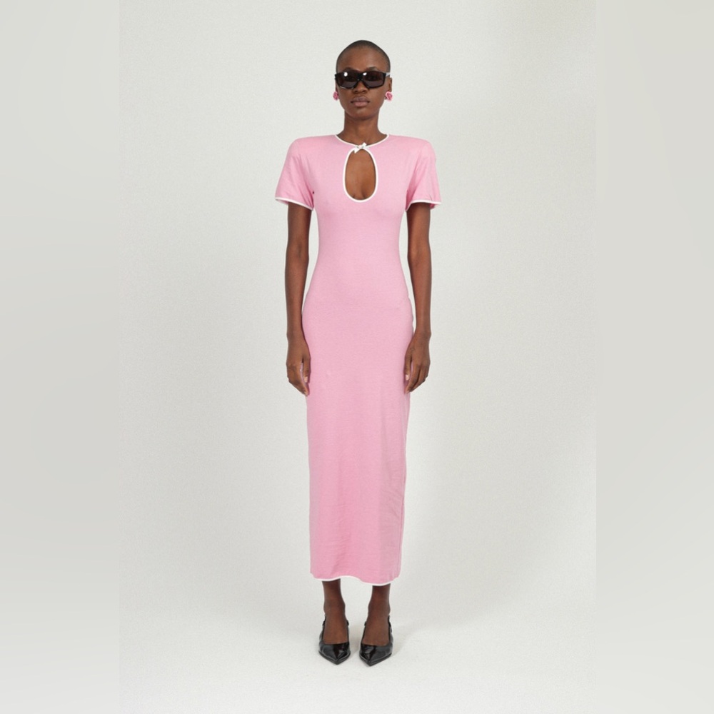 Rowen Rose Keyhole Dress in Pink Long